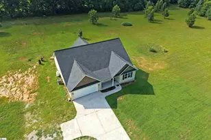 800 Broadway School Rd, Belton, SC 29627 - Photo 4