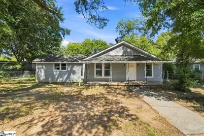 322 W Wilburn Avenue, Greenville, SC 29611 - Photo 2