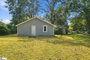 322 W Wilburn Ave, Greenville, SC 29611 - Photo 20