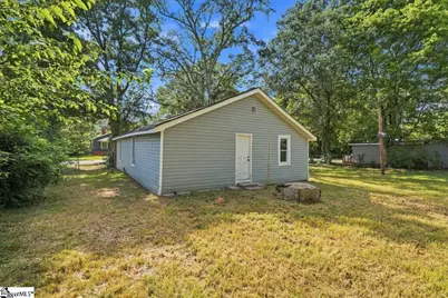 322 W Wilburn Avenue, Greenville, SC 29611 - Photo 22