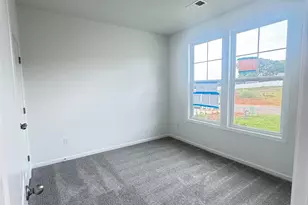 2049 Halton Oaks Dr, Spartanburg, SC 29303 - Photo 14