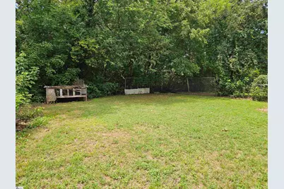 21684 E Highway 72, Clinton, SC 29325 - Photo 10