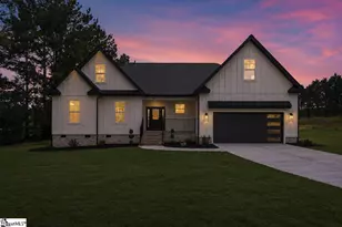 48 Lester Rd, Williamston, SC 29697 - Photo 2