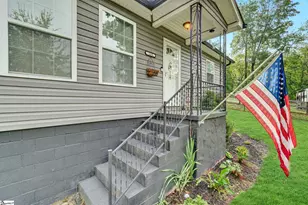 215 Gail St, Easley, SC 29642 - Photo 4