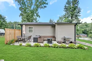 215 Gail St, Easley, SC 29642 - Photo 28