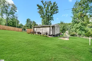 215 Gail St, Easley, SC 29642 - Photo 32