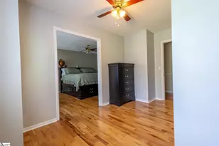 401 Claremont Cir, Spartanburg, SC 29302 - Photo 16