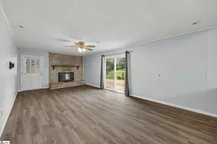 101 Hendrix Ct, Boiling Springs, SC 29316 - Photo 12