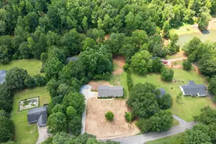 320 Bates View Dr, Travelers Rest, SC 29690 - Photo 48