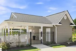 949 Kerwood St, Wellford, SC 29385 - Photo 6
