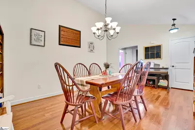 305 Bent River Drive, Inman, SC 29349 - Photo 8