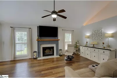 9 Fieldcrest Court, Simpsonville, SC 29681 - Photo 8