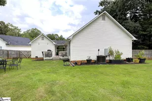9 Fieldcrest Ct, Simpsonville, SC 29681 - Photo 36