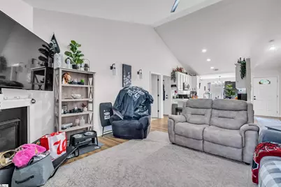 258 Dartmoor Drive, Spartanburg, SC 29301 - Photo 8