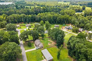 215 Bondale Dr, Spartanburg, SC 29303 - Photo 40