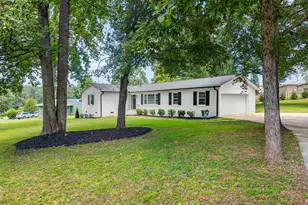 215 Bondale Dr, Spartanburg, SC 29303 - Photo 36