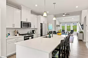 44 Moss Holw Wy, Simpsonville, SC 29680 - Photo 8