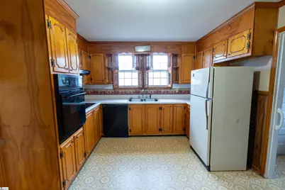 60 Blake Street, Greenville, SC 29605 - Photo 6