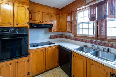 60 Blake Street, Greenville, SC 29605 - Photo 8