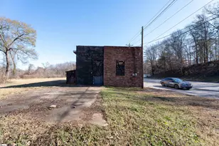 2606 Geer Hwy, Marietta, SC 29661 - Photo 8