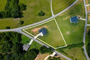 422 Mountain View Church Rd, Six Mile, SC 29682 - Photo 44