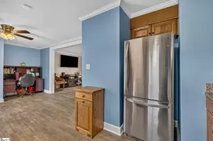 1660 Holly Springs Rd, Inman, SC 29349 - Photo 8