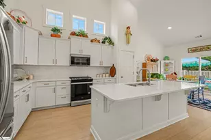 417 Patterdale Trl, Greenville, SC 29611 - Photo 2