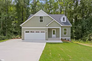 8 Pinewood Dr, Taylors, SC 29687 - Photo 1