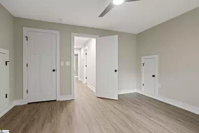 8 Pinewood Drive, Taylors, SC 29687 - Photo 24