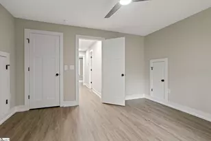 8 Pinewood Dr, Taylors, SC 29687 - Photo 24