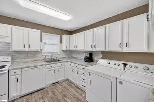 212 Alde St, Greenville, SC 29607 - Photo 18