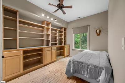 4251 Highway 11, Pickens, SC 29671 - Photo 16
