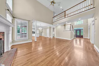 401 Rivercrest Drive, Taylors, SC 29687 - Photo 6