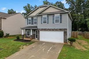 415 Victory Ln, Moore, SC 29369 - Photo 2