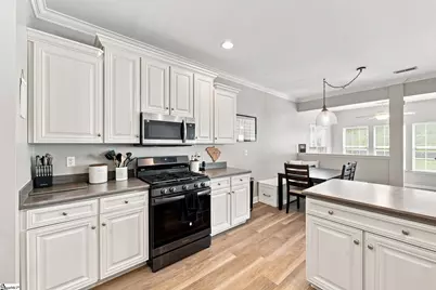111 Garfield Lane, Simpsonville, SC 29681 - Photo 10