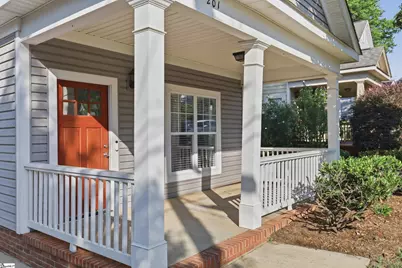 201 Lincoln Street, Greenville, SC 29601 - Photo 2