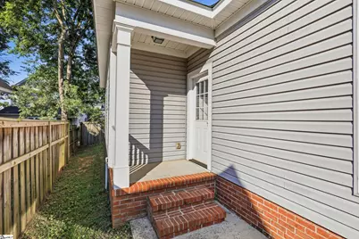 201 Lincoln Street, Greenville, SC 29601 - Photo 24