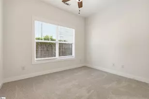 201 Lincoln St, Greenville, SC 29601 - Photo 16