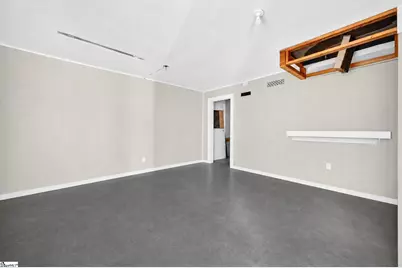 209 E Bramlett Road, Greenville, SC 29601 - Photo 14