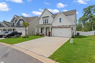 141 Scarlet Leaf Ln, Greenville, SC 29607 - Photo 2