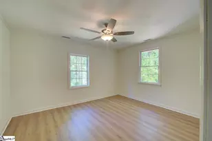210 Rison Rd, Greenville, SC 29611 - Photo 32