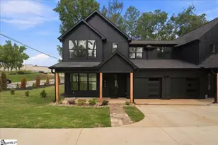211 Whatley Cir, Mauldin, SC 29662 - Photo 1