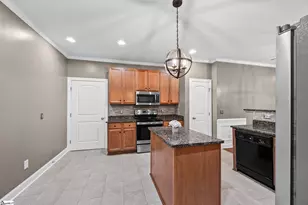 207 Louisville Dr, Greenville, SC 29607 - Photo 8