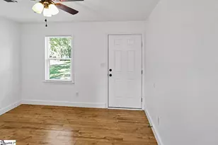 271 Peach St, Inman, SC 29349 - Photo 14