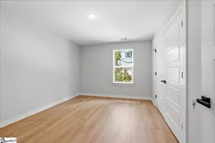 215 Whatley Cir, Mauldin, SC 29662 - Photo 12