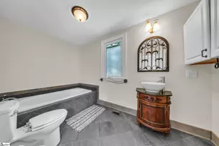 210 Carlisle St, Spartanburg, SC 29306 - Photo 22