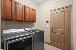 207 Beechwood Dr, Greer, SC 29651 - Photo 18