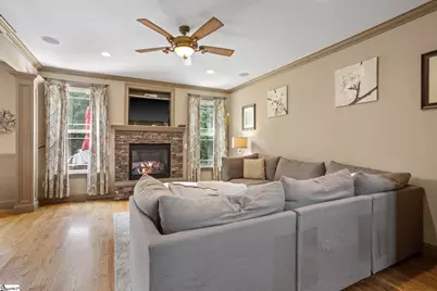 207 Beechwood Drive, Greer, SC 29651 - Photo 8