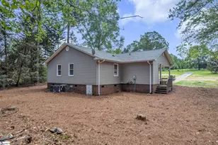 297 Irby Rd, Piedmont, SC 29673 - Photo 24