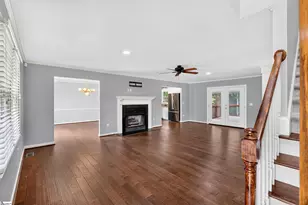 117 Green Ridge Dr, Easley, SC 29642 - Photo 2